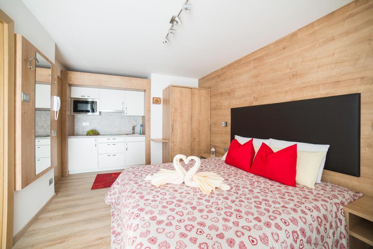 Residence Ravisa Dolomites Selva di Val Gardena Ngoại thất bức ảnh