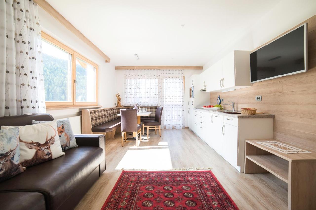 Residence Ravisa Dolomites Selva di Val Gardena Ngoại thất bức ảnh
