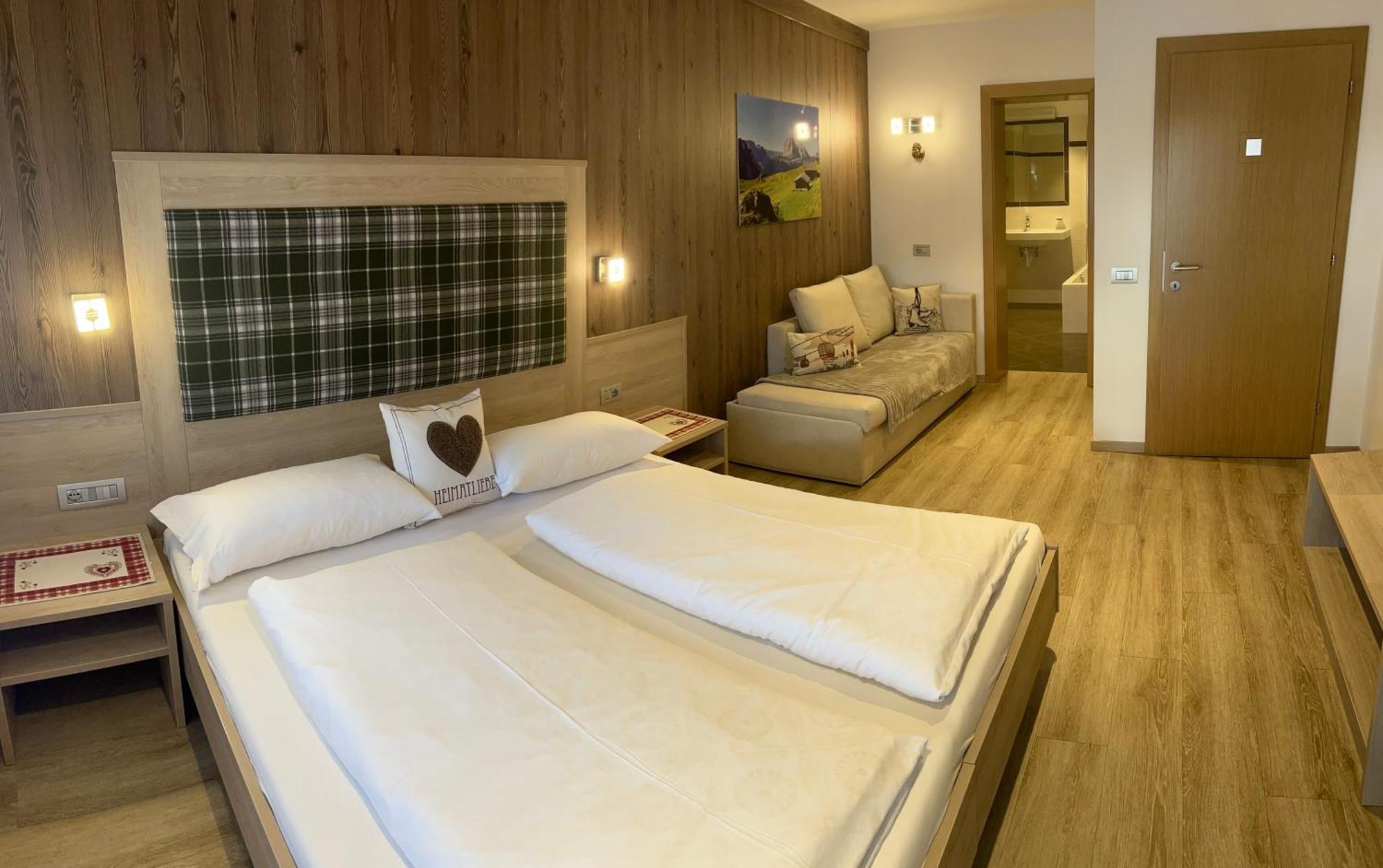 Residence Ravisa Dolomites Selva di Val Gardena Ngoại thất bức ảnh