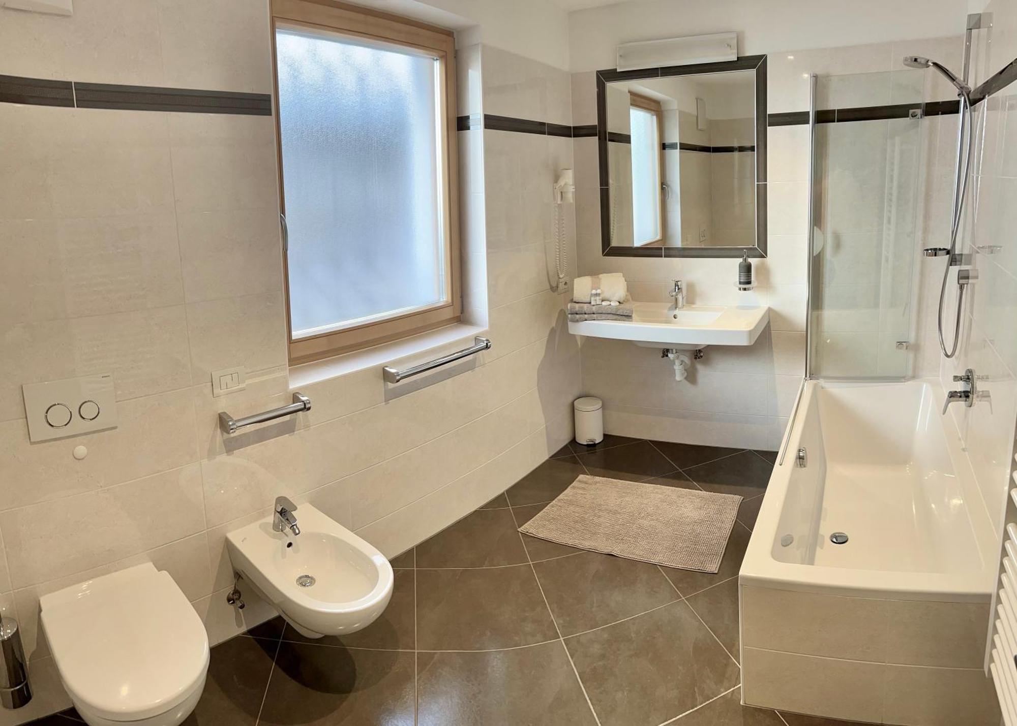 Residence Ravisa Dolomites Selva di Val Gardena Ngoại thất bức ảnh