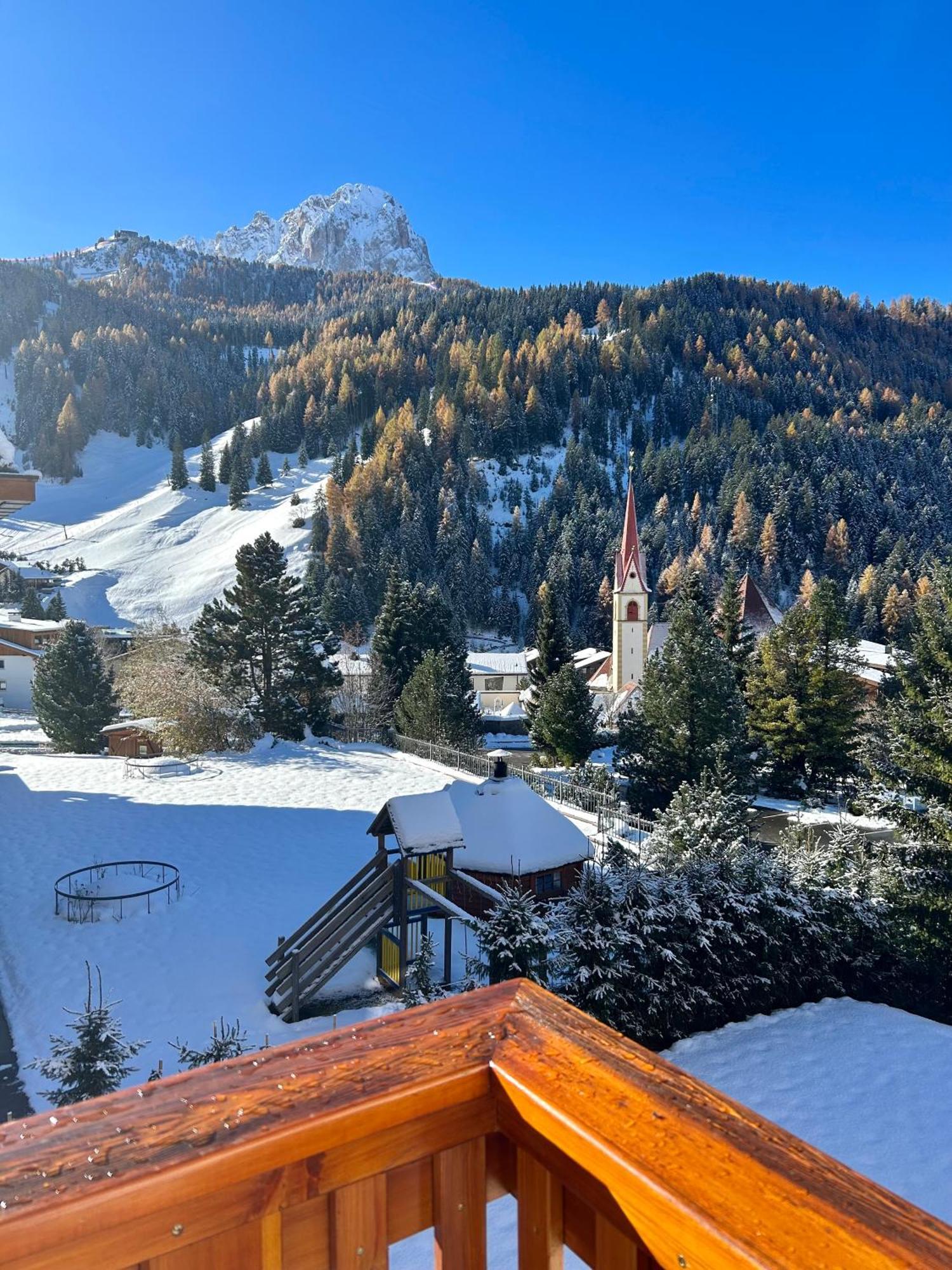 Residence Ravisa Dolomites Selva di Val Gardena Ngoại thất bức ảnh